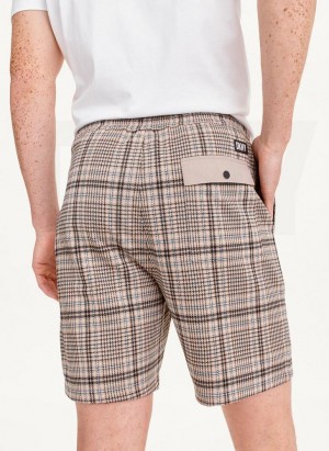 Brown Men's DKNY Plaids Shorts | Australia-D0818