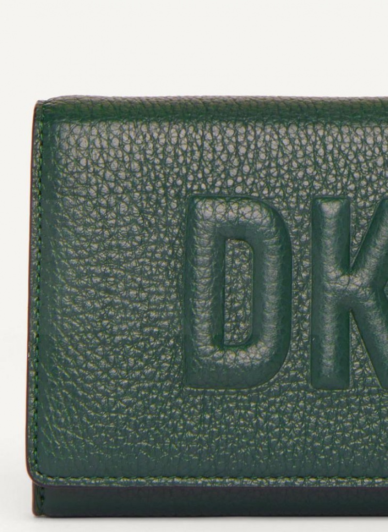 Green Women's DKNY Continental Raised Logo Wallets | Australia-D0704